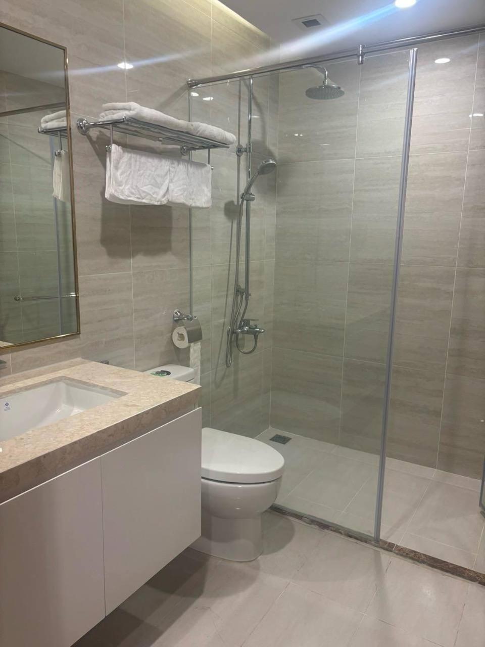 Apartment Legend Luxury Hai Phong Esterno foto